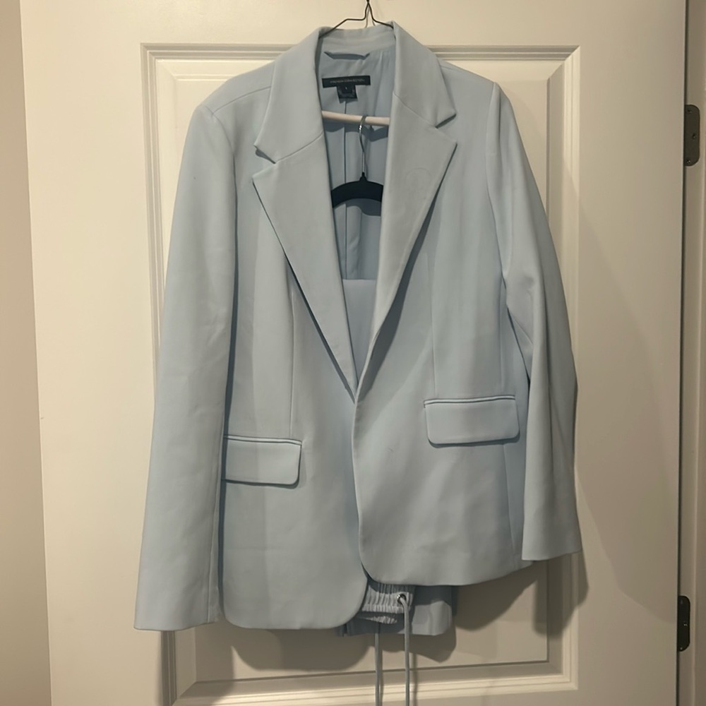 Suit set